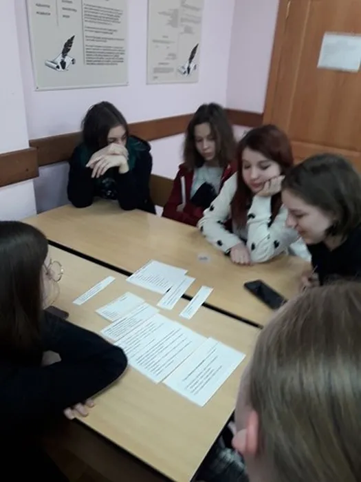 Интеллектуальная игра по русскому языку «Счастливый случай»