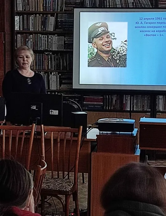 СЛАЙД-ПУТЕШЕСТВИЕ «ВЕТЕР КОСМИЧЕСКИХ СТРАНСТВИЙ».jpg