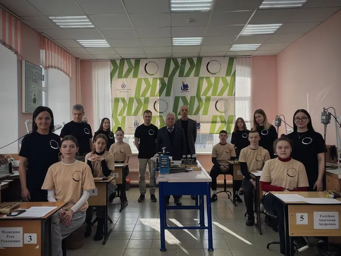 Участники_-эксперты_-директор