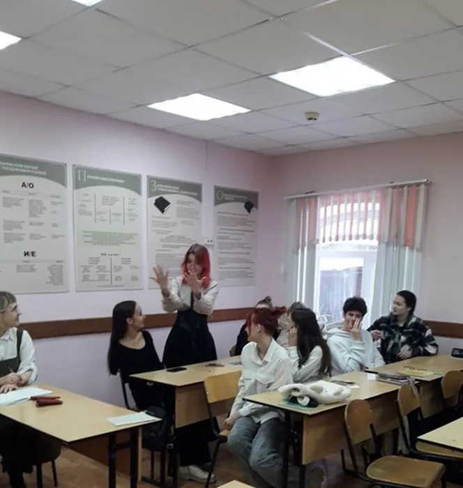 Интеллектуальная игра по русскому языку «Счастливый случай»